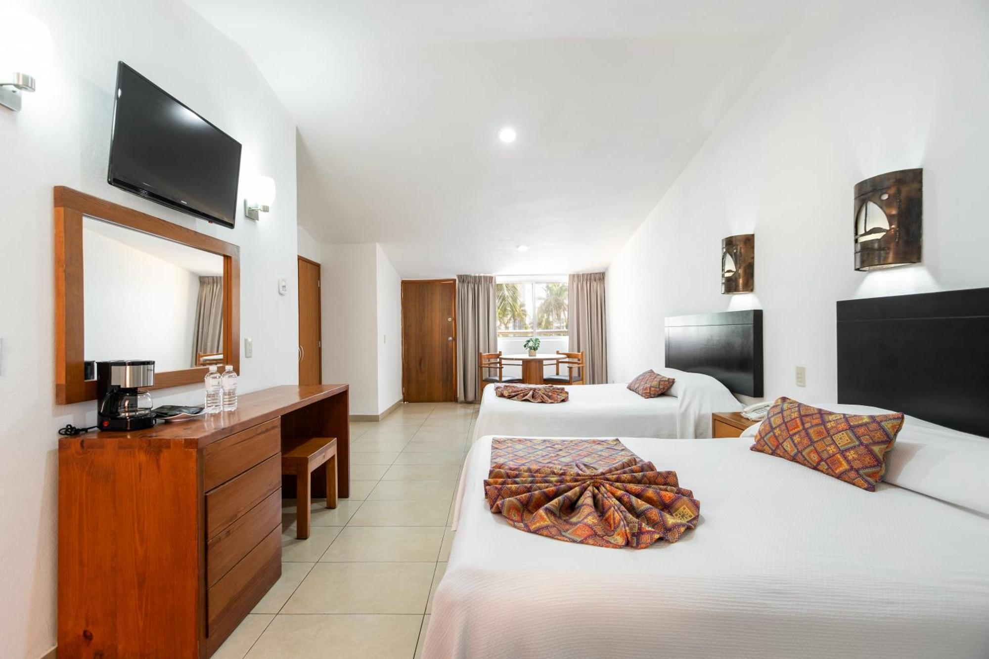 Costa De Oro Beach Hotel Mazatlán Værelse billede